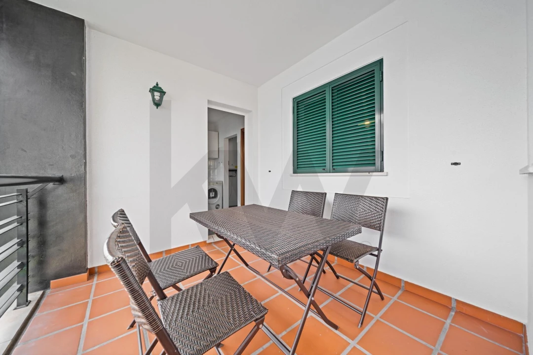 Apartamento T2 para Arrendamento em São Martinho Foto 39