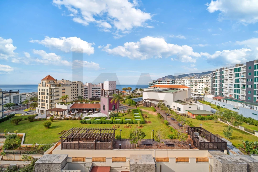 Apartamento T2 para Arrendamento em São Martinho Foto 33