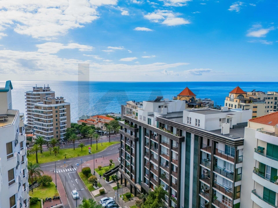 Apartamento T2 para Arrendamento em São Martinho Foto 2