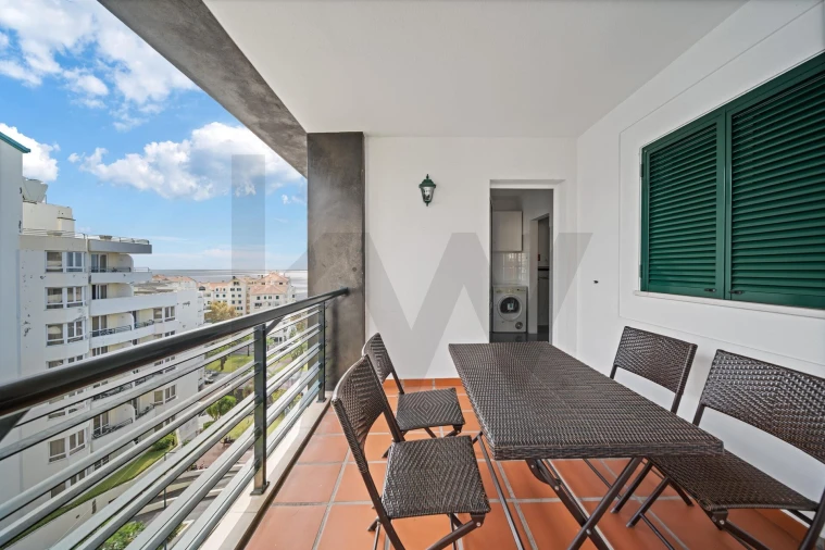 Apartamento T2 para Arrendamento em São Martinho Foto 38