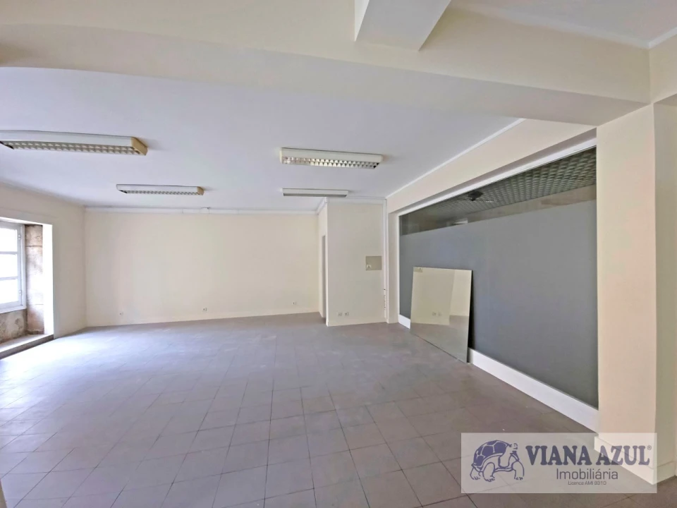 Escritório para Arrendamento em Santa Maria Maior e Monserrate e Meadela Foto 7