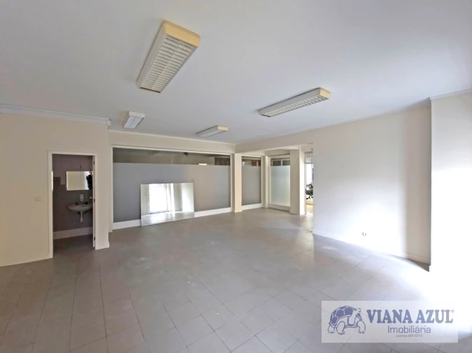 Escritório para Arrendamento em Santa Maria Maior e Monserrate e Meadela Foto 4