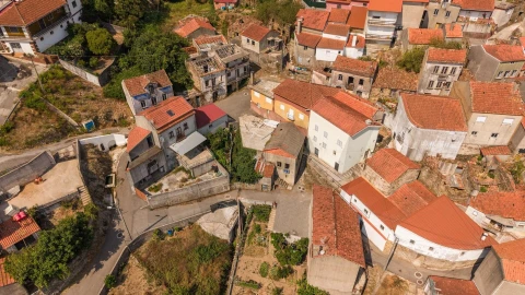 Moradia T2 para Venda em Lorvão