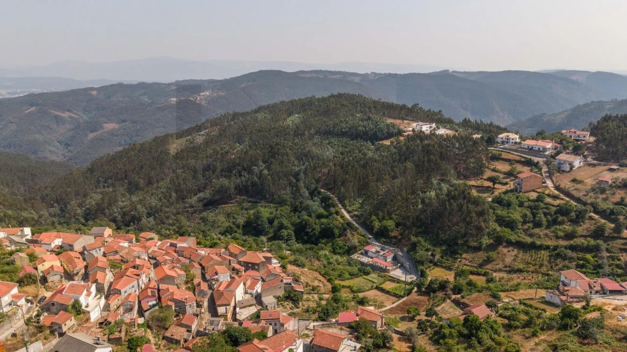 Moradia T2 para Venda em Lorvão Foto 25