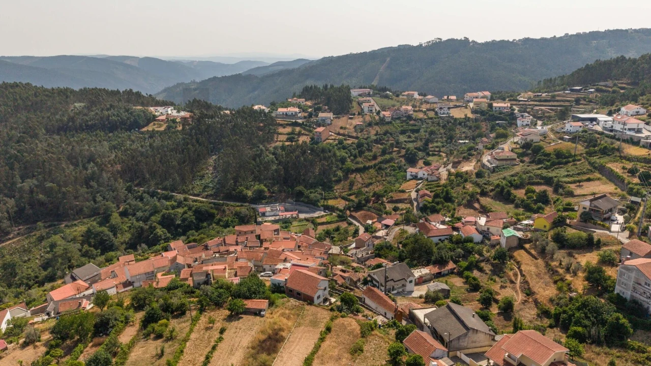 Moradia T2 para Venda em Lorvão Foto 22