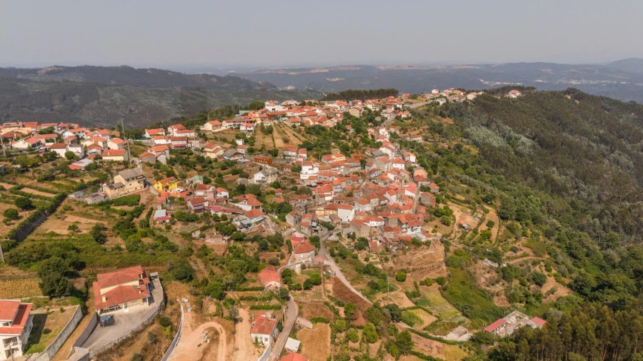 Moradia T2 para Venda em Lorvão Foto 29