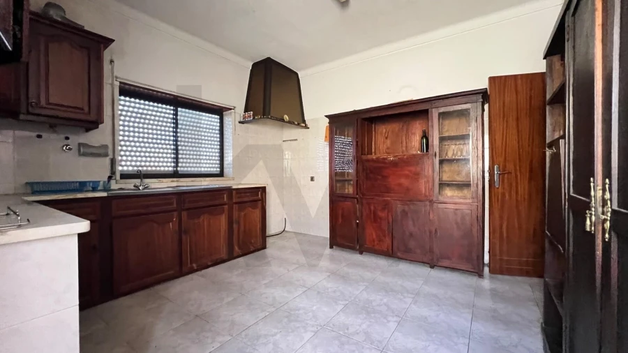 Moradia T3 para Venda em São João do Peso Foto 7