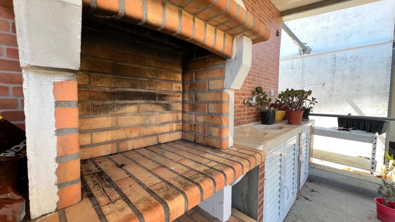 Moradia T3 para Venda em São João do Peso Foto 10