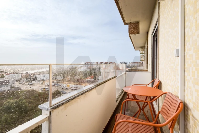 Apartamento T2 para Venda em Romeira e Várzea Foto 10