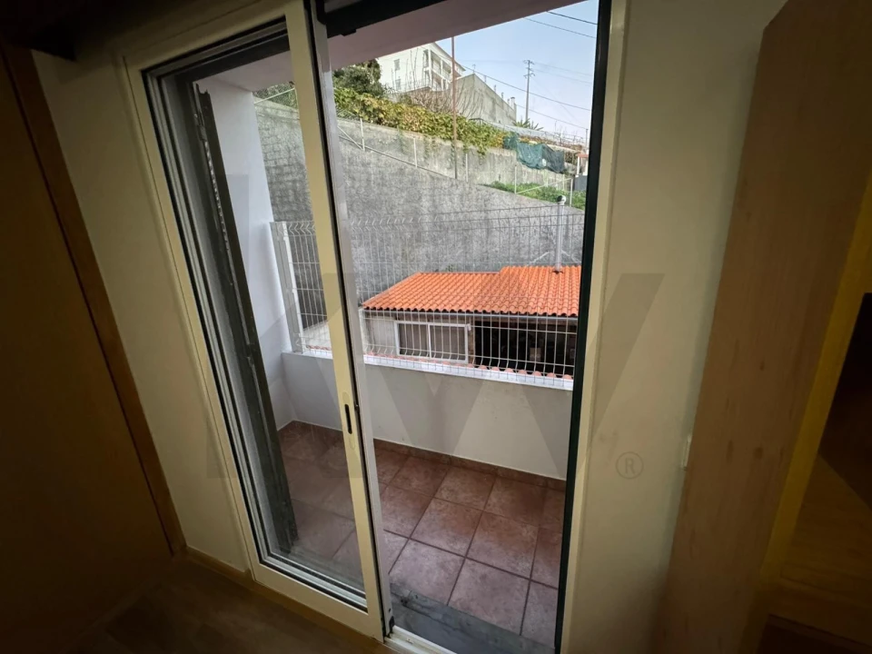 Apartamento T3 para Arrendamento em Estreito de Camara de Lobos Foto 20