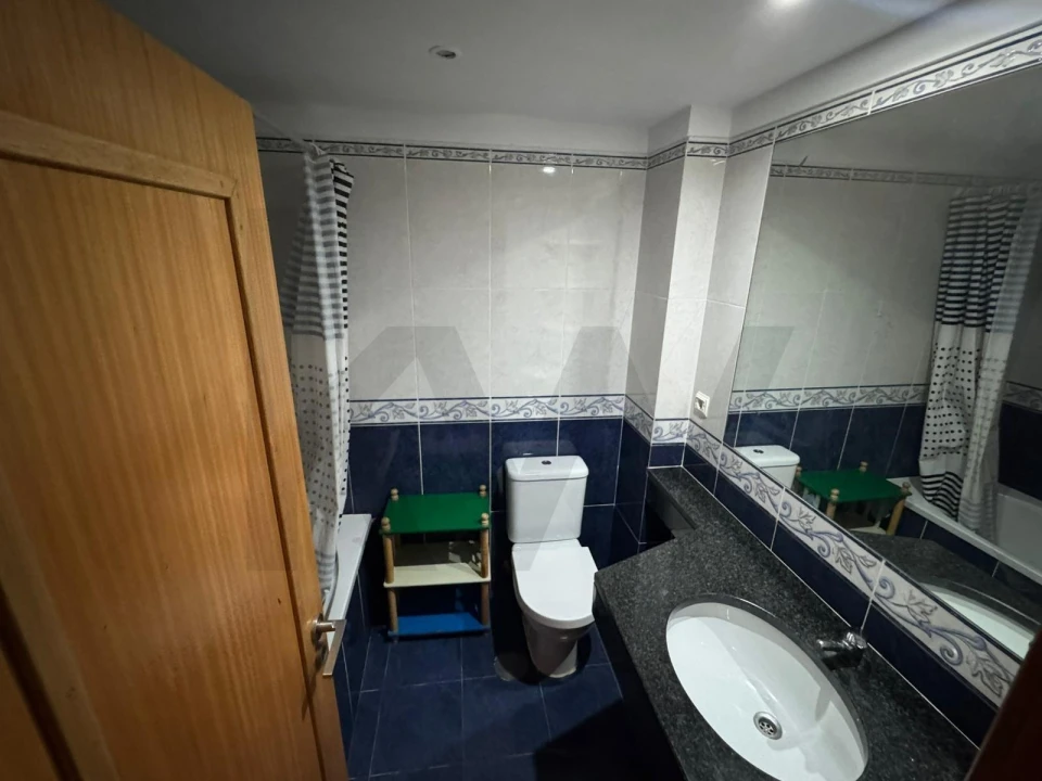 Apartamento T3 para Arrendamento em Estreito de Camara de Lobos Foto 9