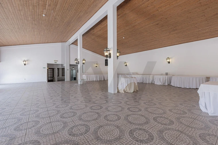 Quinta T5 para Venda em Santa Maria e São Miguel, São Martinho, São Pedro Penaferrim Foto 7