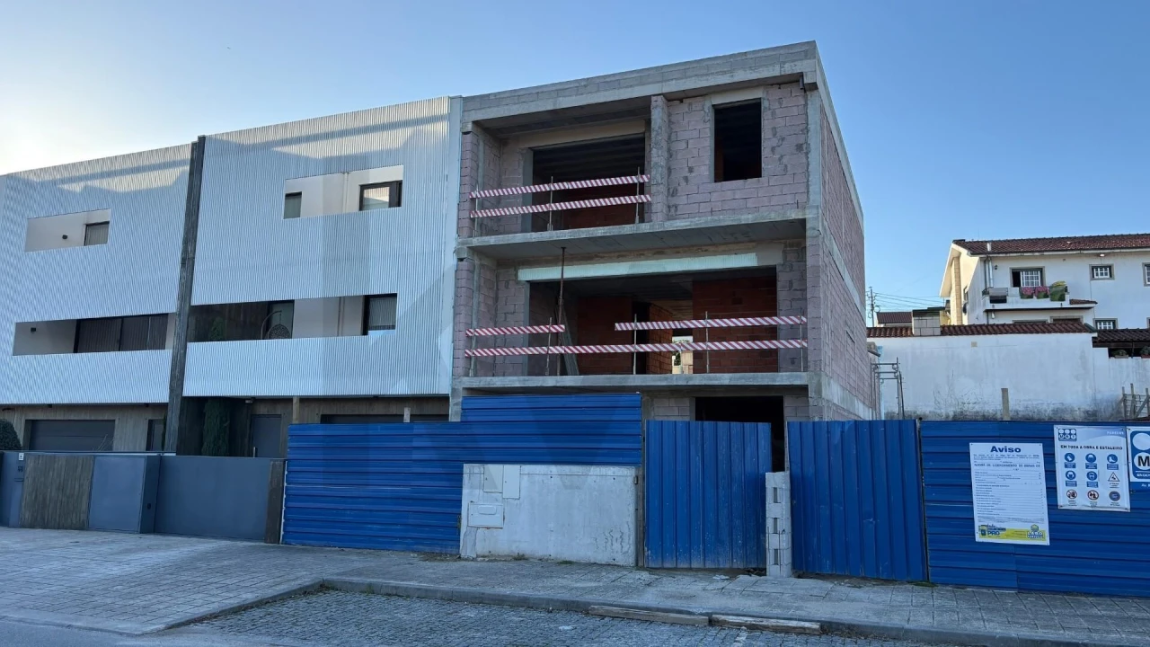 Moradia T3 para Venda em Paredes Foto 11