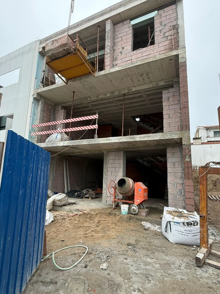 Moradia T3 para Venda em Paredes Foto 10