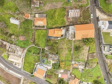 Moradia T2 para Venda em Estreito da Calheta