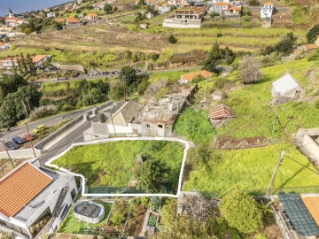 Moradia T2 para Venda em Estreito da Calheta