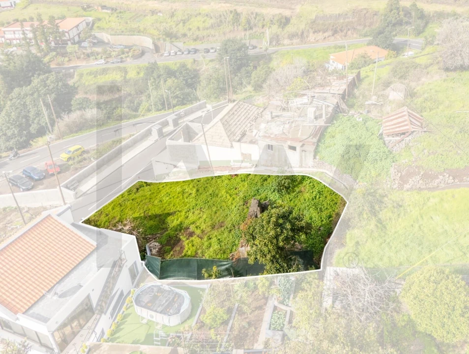 Moradia T2 para Venda em Estreito da Calheta Foto 12