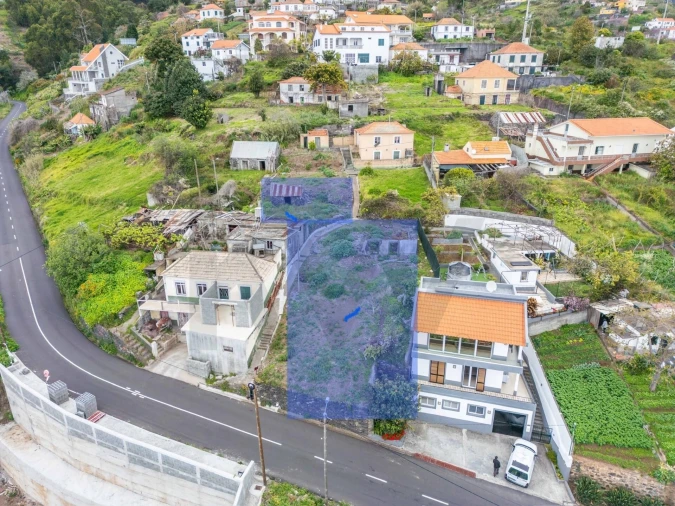 Moradia T2 para Venda em Estreito da Calheta Foto 2