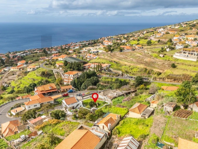 Moradia T2 para Venda em Estreito da Calheta Foto 4