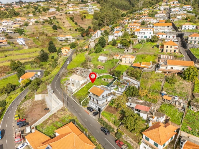 Moradia T2 para Venda em Estreito da Calheta Foto 18