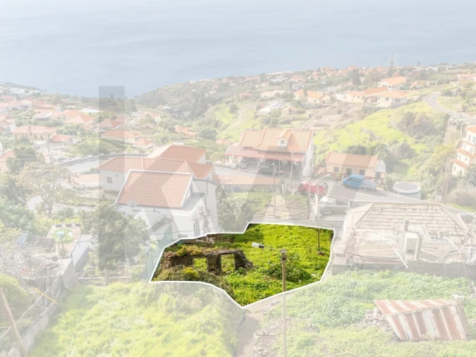 Moradia T2 para Venda em Estreito da Calheta Foto 9