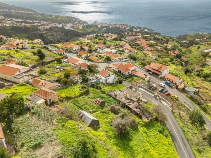 Moradia T2 para Venda em Estreito da Calheta Foto 11