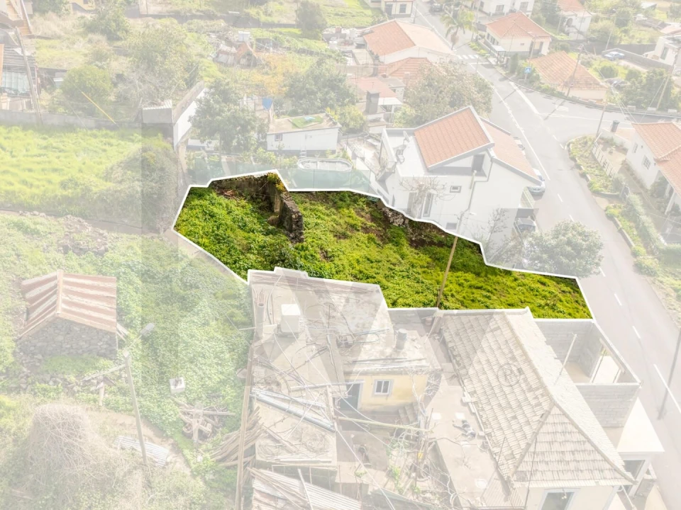 Moradia T2 para Venda em Estreito da Calheta Foto 11