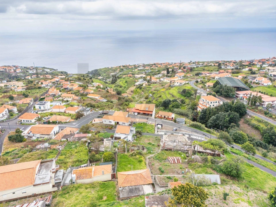 Moradia T2 para Venda em Estreito da Calheta Foto 11