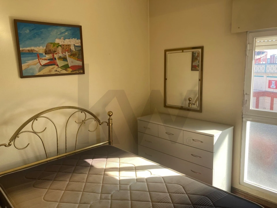 Apartamento T2 para Arrendamento em Carnide Foto 11