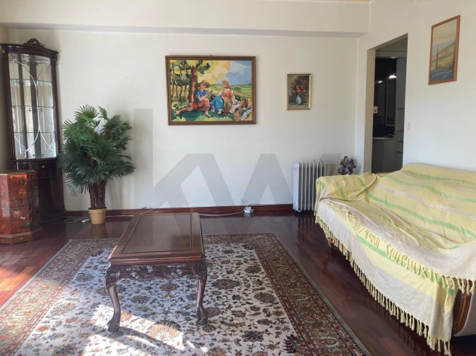 Apartamento T2 para Arrendamento em Carnide Foto 2