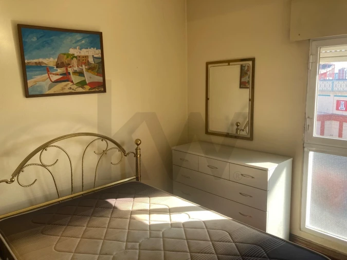 Apartamento T2 para Arrendamento em Carnide Foto 11