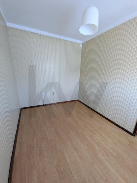 Moradia T5 para Venda em Ouca