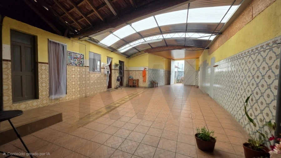 Moradia T5 para Venda em Ouca Foto 36