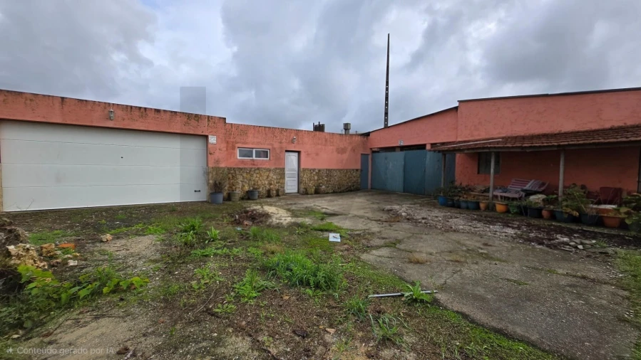 Moradia T5 para Venda em Ouca Foto 39