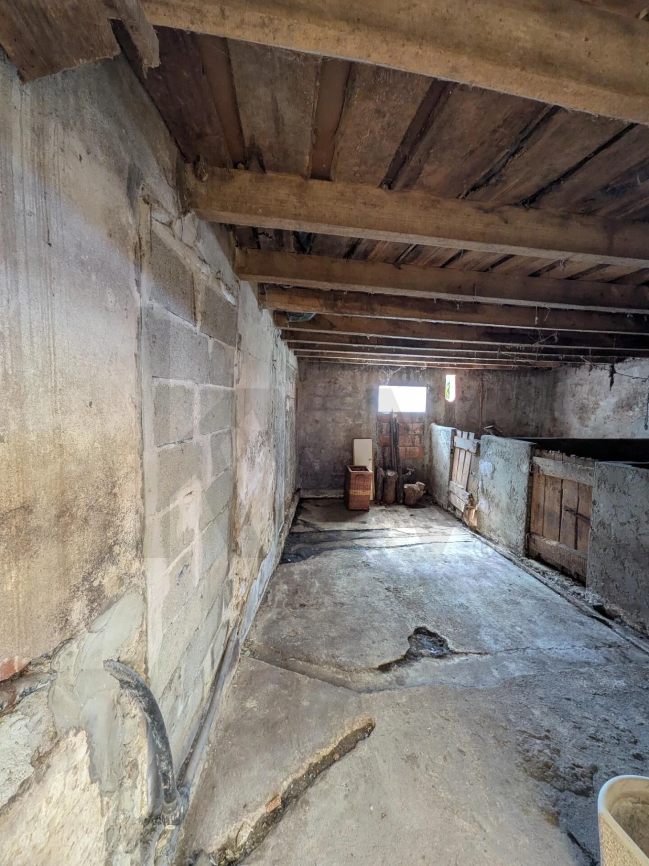 Moradia T5 para Venda em Ouca Foto 35