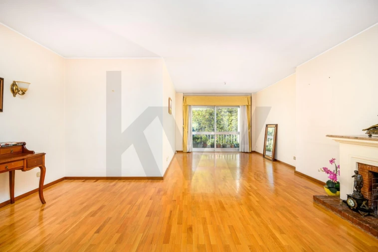 Apartamento T4 para Venda em Mafamude e Vilar do Paraíso Foto 3