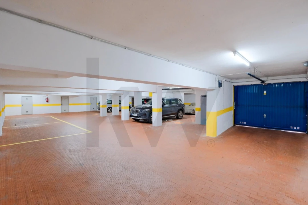 Apartamento T3 para Venda em Cascais e Estoril Foto 45