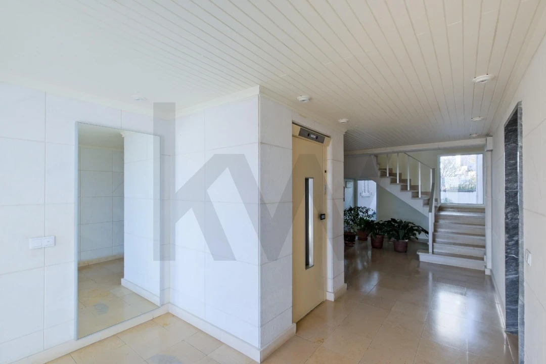 Apartamento T3 para Venda em Cascais e Estoril Foto 27