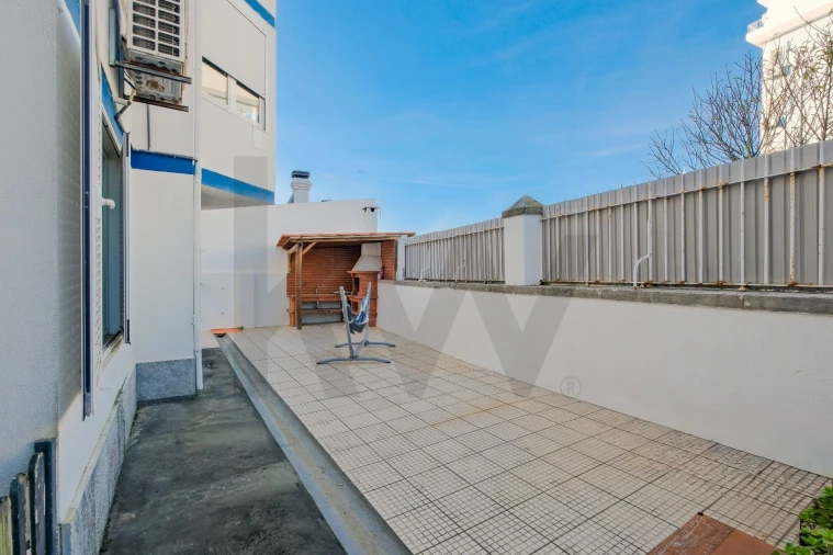 Apartamento T3 para Venda em Cascais e Estoril Foto 17