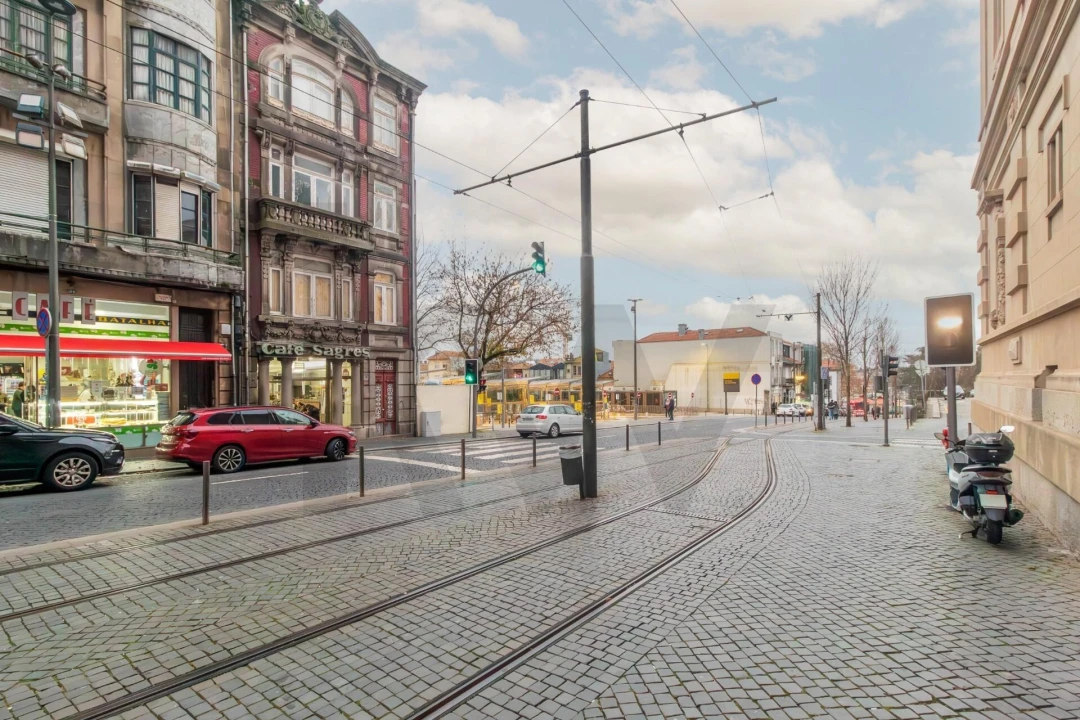 Apartamento T2 para Venda em Cedofeita, Santo Ildefonso, Sé, Miragaia, São Nicolau e Vitória Foto 39