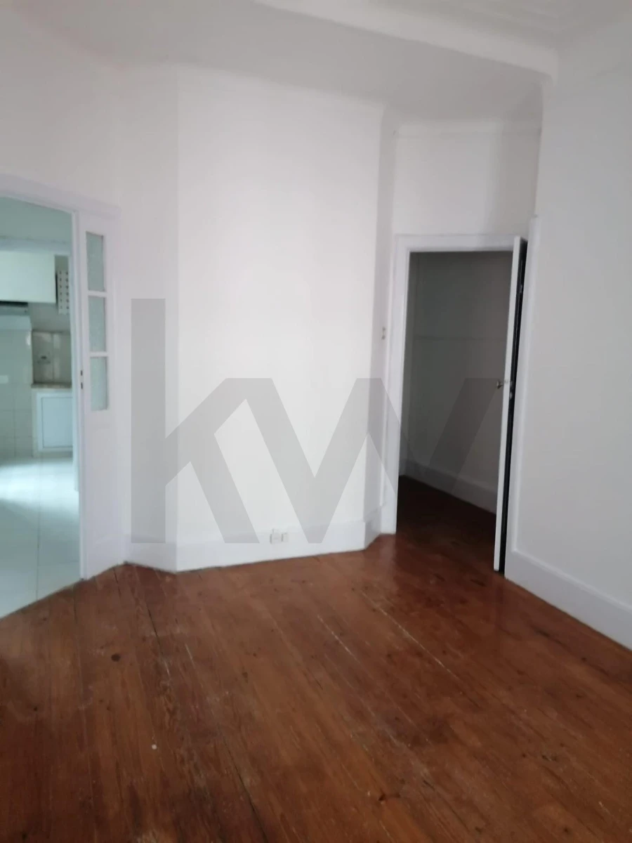 Apartamento T2 para Venda em Cedofeita, Santo Ildefonso, Sé, Miragaia, São Nicolau e Vitória Foto 25