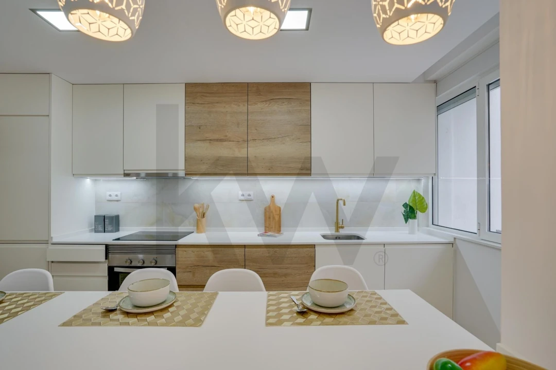 Apartamento T3 para Venda em Barreiro e Lavradio Foto 2