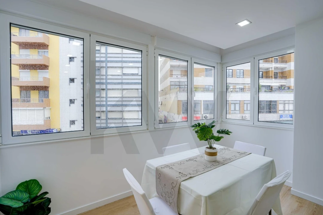 Apartamento T3 para Venda em Barreiro e Lavradio Foto 4