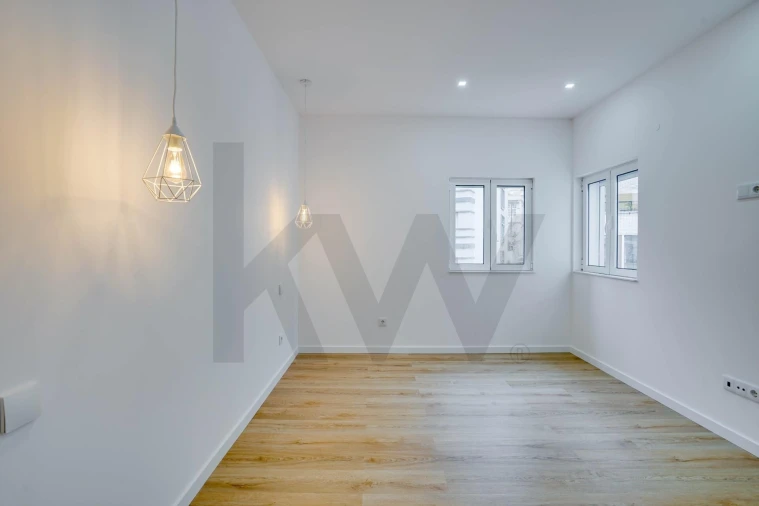 Apartamento T3 para Venda em Barreiro e Lavradio Foto 27