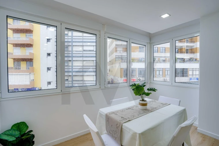 Apartamento T3 para Venda em Barreiro e Lavradio Foto 4