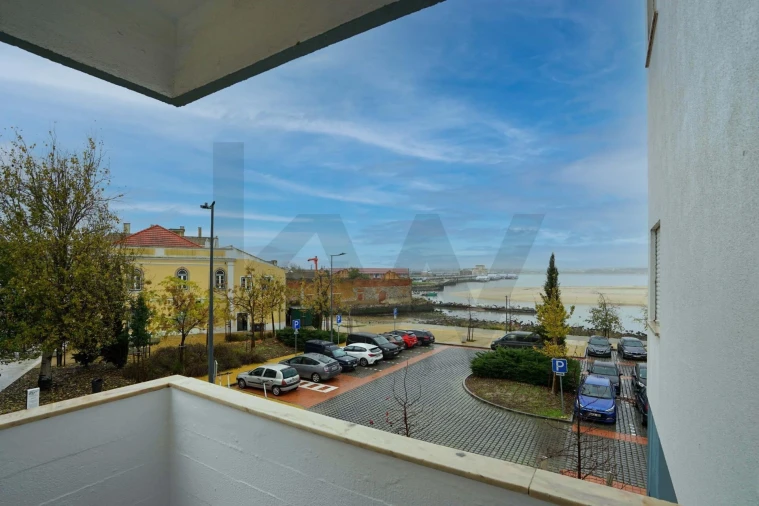 Apartamento T3 para Venda em Barreiro e Lavradio Foto 31