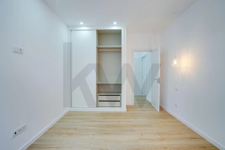 Apartamento T3 para Venda em Barreiro e Lavradio Foto 18