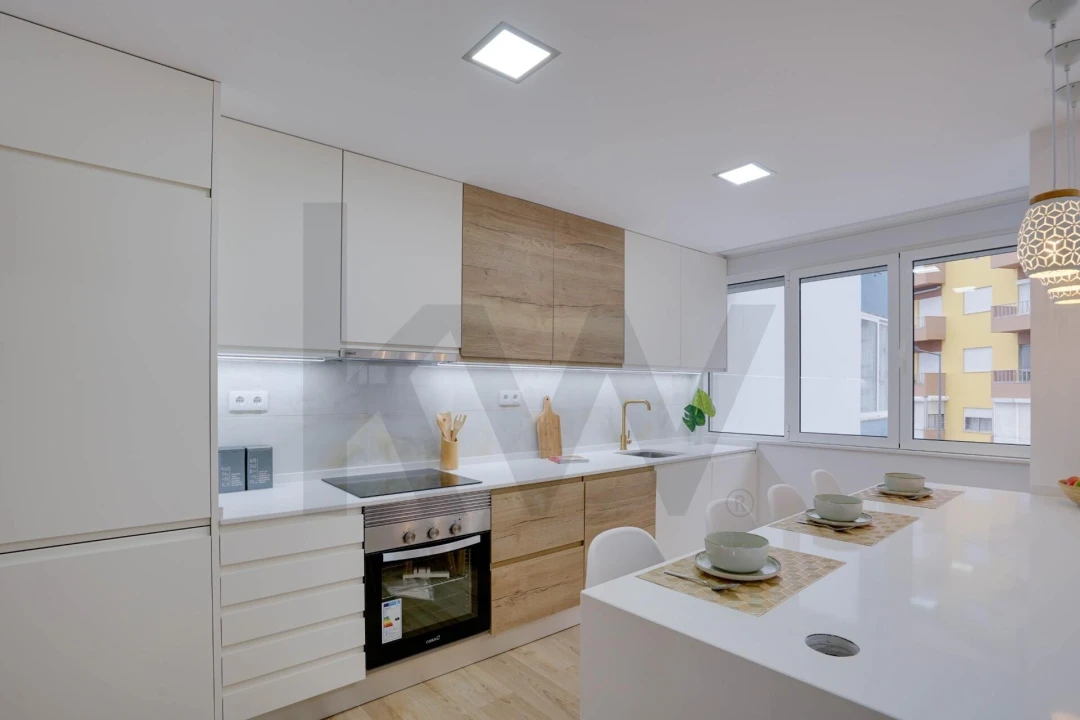 Apartamento T3 para Venda em Barreiro e Lavradio Foto 5