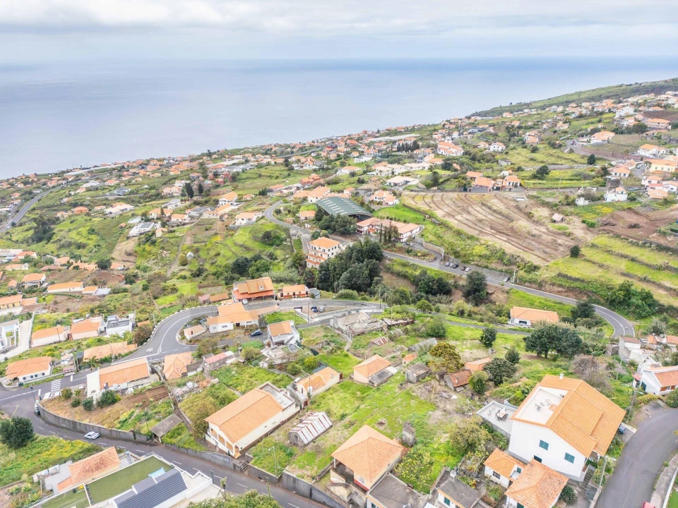 Moradia T3 para Venda em Estreito da Calheta Foto 4