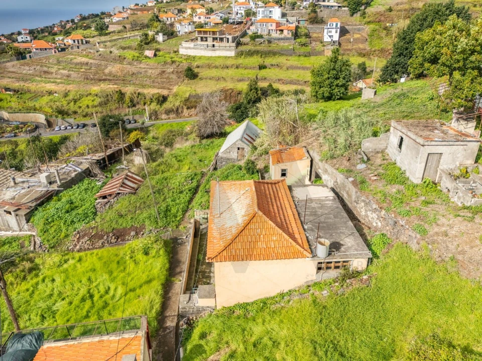 Moradia T3 para Venda em Estreito da Calheta Foto 24